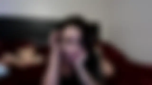 QueenLolaX's Live Sex Cam Show