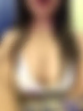 hot_Oliviaa's Live Sex Cam Show