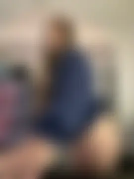 aly_golden_'s Webcam Show