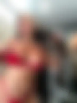 Alimela's Live Sex Cam Show