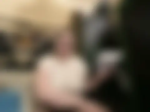 Snowbunnycake_131's Webcam Show