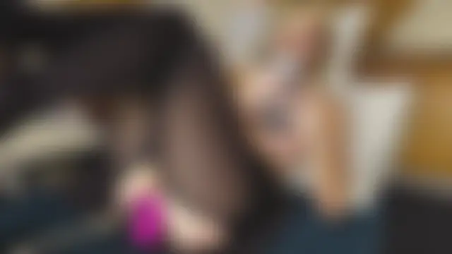 Taylorlove303's Live Sex Cam Show