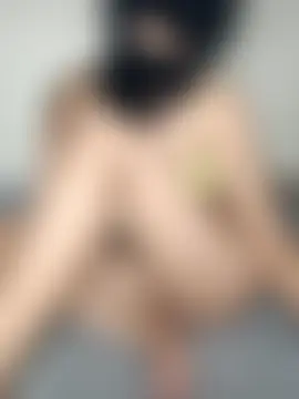 TiaraandBruce's Live Sex Cam Show