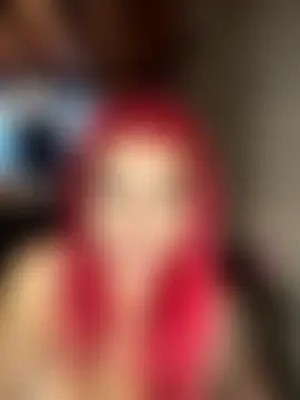 Dollyred's Live Sex Cam Show