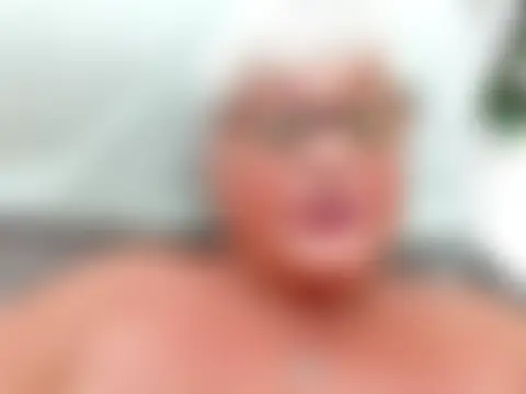 suesinner's Live Sex Cam Show