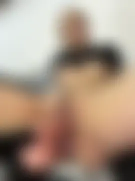 emiss_'s Webcam Show