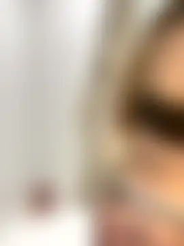 elliepixie's Live Sex Cam Show