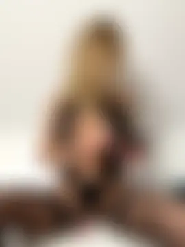 BlueEyesCarole's Live Sex Cam Show