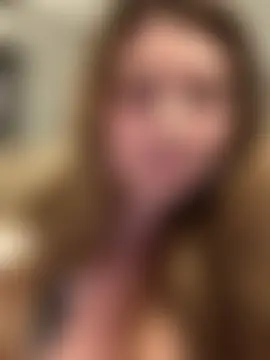 curvyflawless' Live Sex Cam Show