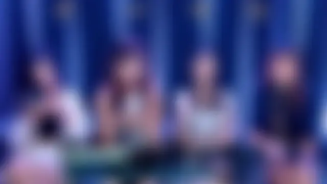 queen-001's Webcam Show