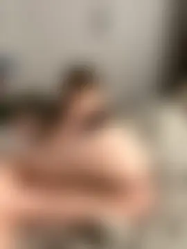 elliepixie's Live Sex Cam Show