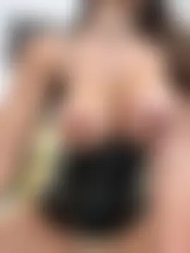 CelineReys' Live Sex Cam Show