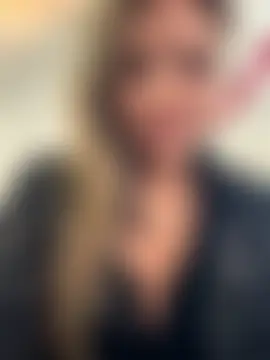 _Abril-Office1's Webcam Show