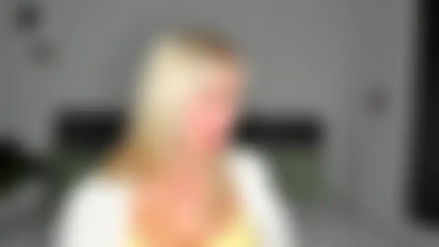 Ad_Astrid's Webcam Show