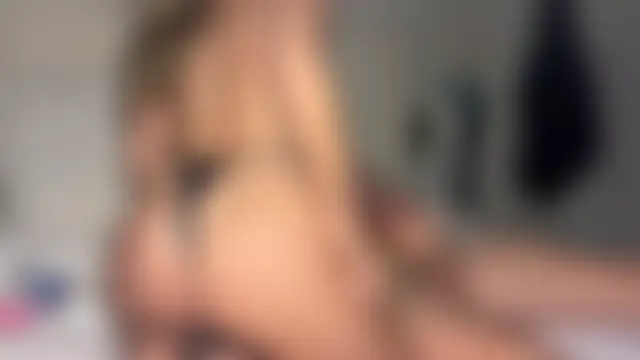 KayleeBella's Live Sex Cam Show