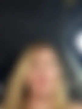 SheIsSomething's Live Sex Cam Show