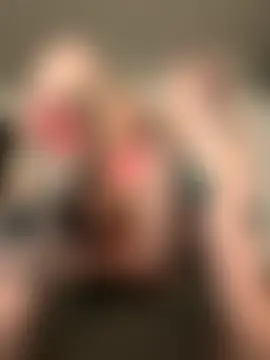 seeunexttuesday's Live Sex Cam Show