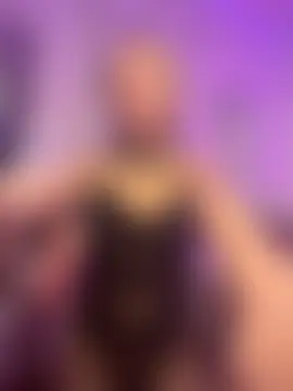 Littlebunny21's Webcam Show