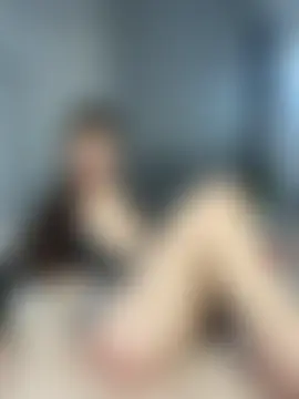 CurlyLara's Live Sex Cam Show