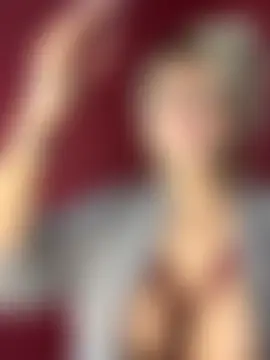 LittleMissEeve's Live Sex Cam Show