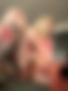 seeunexttuesday's Live Sex Cam Show