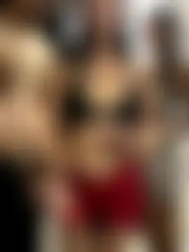 royalgirls_x's Webcam Show