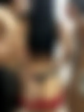 royalgirls_x's Webcam Show