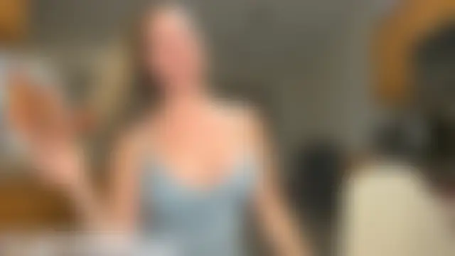 boomboomr00m's Webcam Show