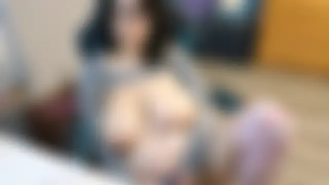 MasturbateMom's Live Sex Cam Show