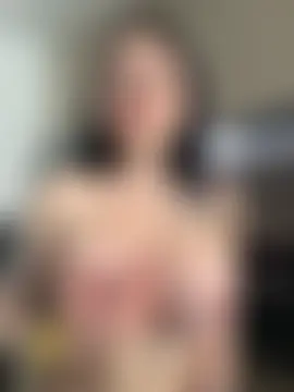 Wet__Bunny's Webcam Show