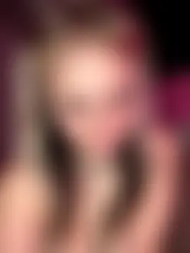 Cutiepiespanks' Live Sex Cam Show