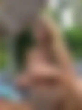 Bella-Grace's Live Sex Cam Show