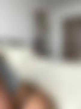 tina1your1's Webcam Show