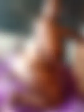 curvyloneah75's Webcam Show