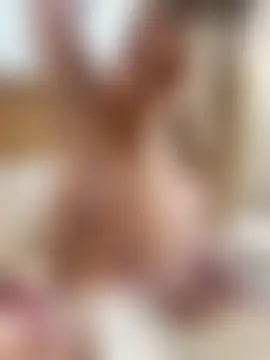 madamlillyrose's Live Sex Cam Show