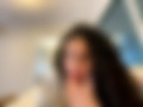 silkygemm's Webcam Show