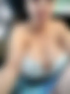 RinaBOOBS90j's Webcam Show