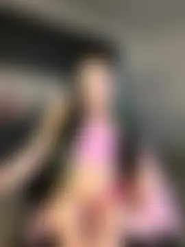 MiniSophiaa's Webcam Show