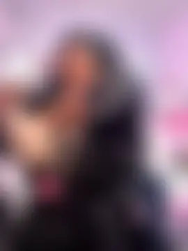 CharismaaBanx's Live Sex Cam Show