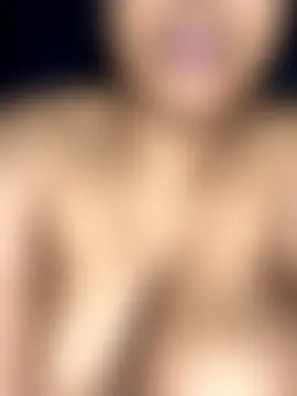 Ariviolet's Live Sex Cam Show