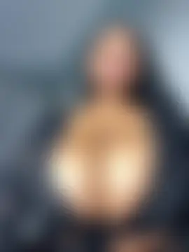 RoyalVibeXO's Webcam Show