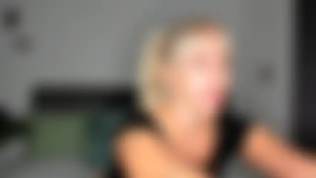 Ad_Astrid's Webcam Show