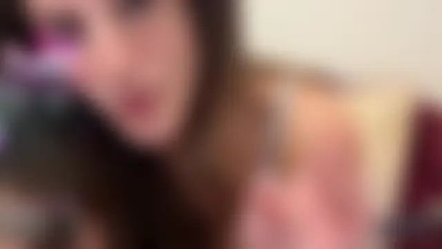 heyitsmadig's Webcam Show