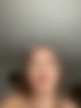 HazelBeautx's Live Sex Cam Show