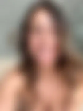 Wetbabygirlxo's Live Sex Cam Show