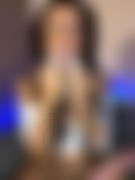 Miaaa95's Live Sex Cam Show