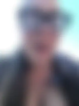 Mona_Plus' Live Sex Cam Show