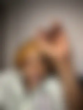 Bustygoddess32's Webcam Show