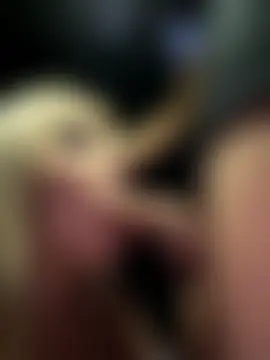 hotamanda01's Live Sex Cam Show