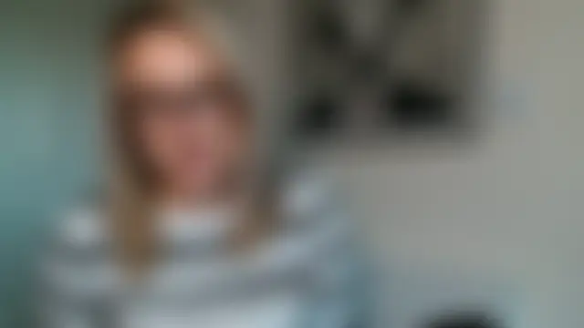 LouiseLovesFun's Live Sex Cam Show